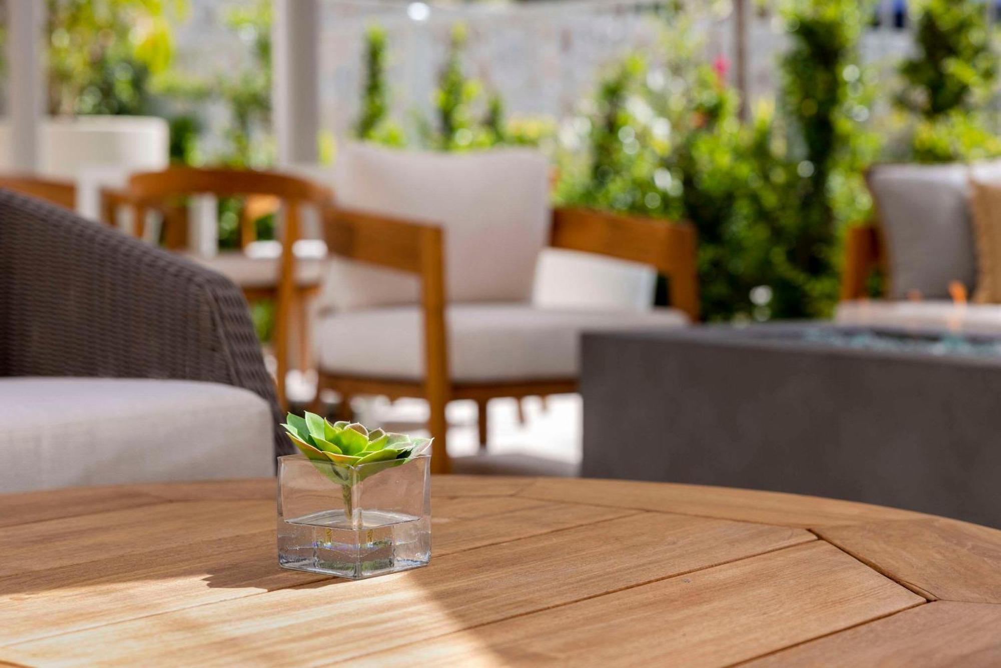 Cambria Hotel Calabasas - Malibu Bagian luar foto